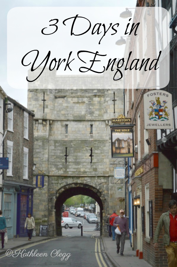 3 Days in York England #England #York #CityStreets #PebblePirouette www.pebblepirouettelcom