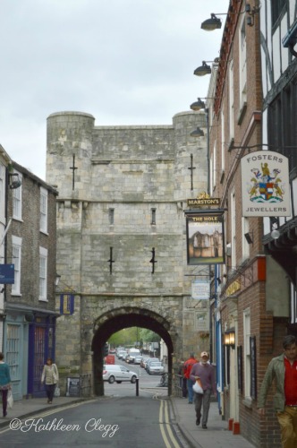 3 Days in York England #England #York #CityStreets #PebblePirouette www.pebblepirouettelcom