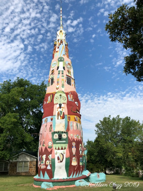 World's Largest Totem Pole Ed Galloway's Totem Pole Park