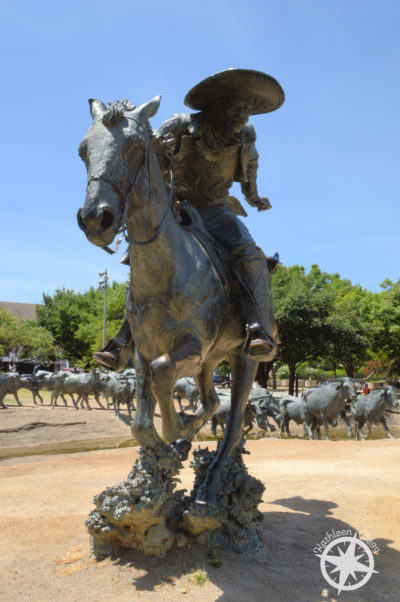 5 Sculptures from Central Park Dallas